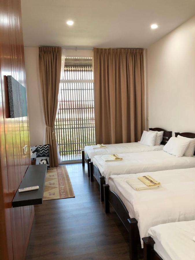 Hotel บุญเมืองน่าน Esterno foto