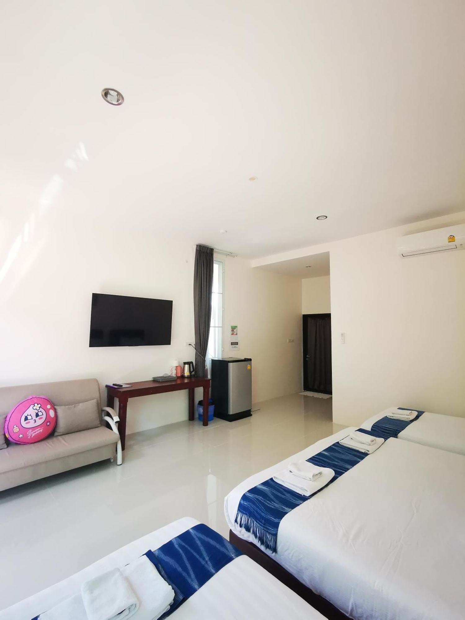 Hotel บุญเมืองน่าน Esterno foto